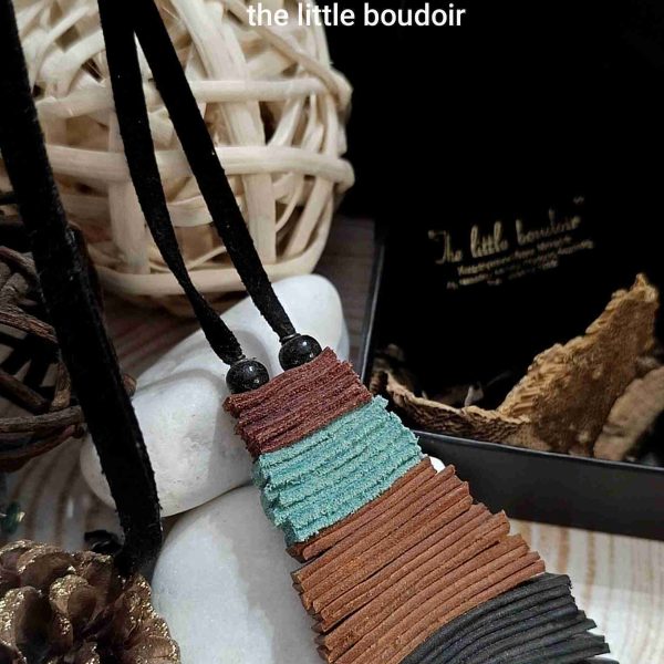 Colourful leather necklace