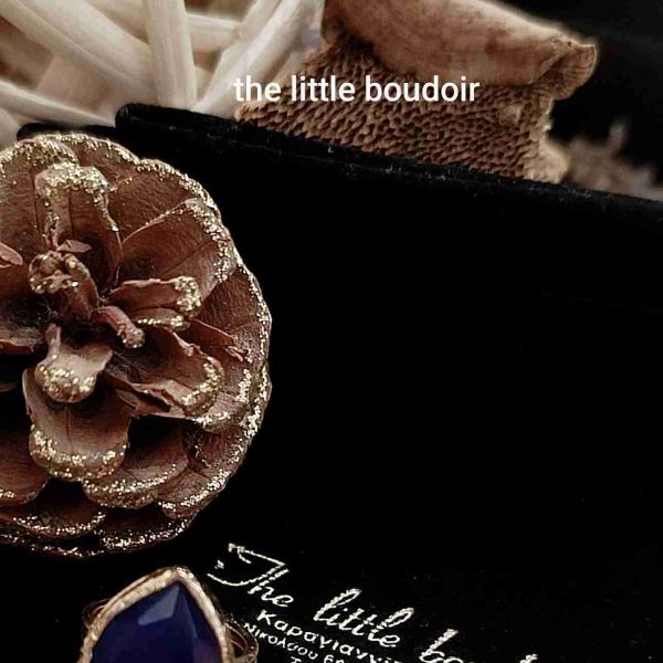 Blue crystal stone