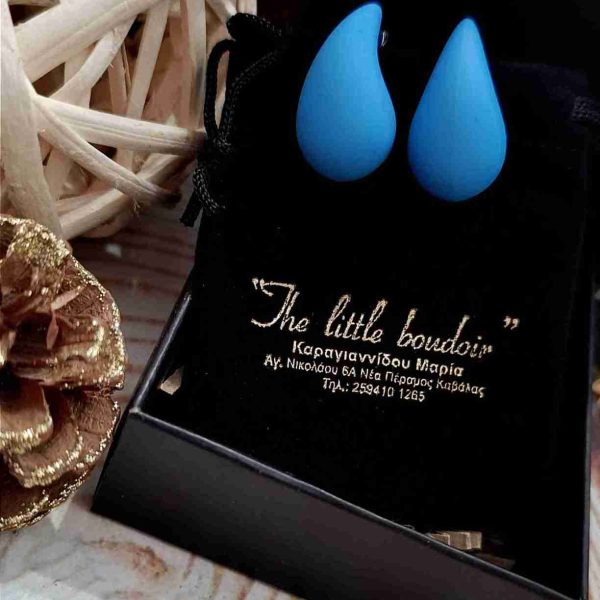Light blue acrylic drops