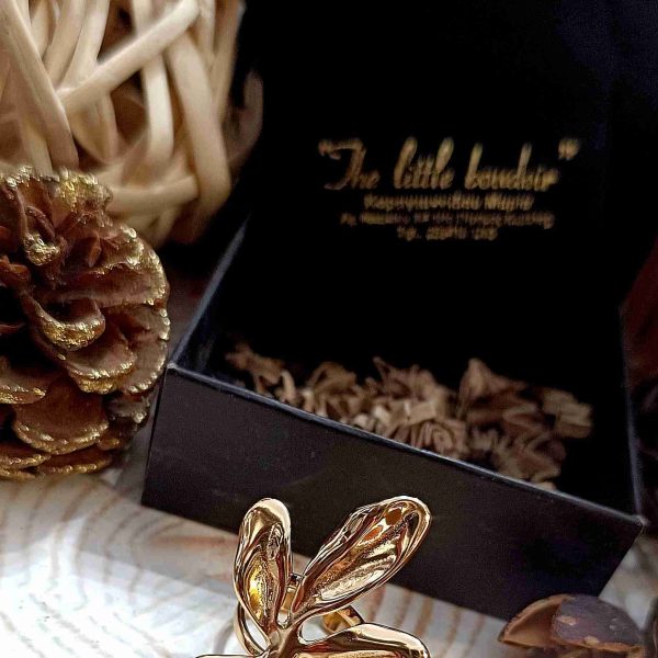 Golden huge flower ring