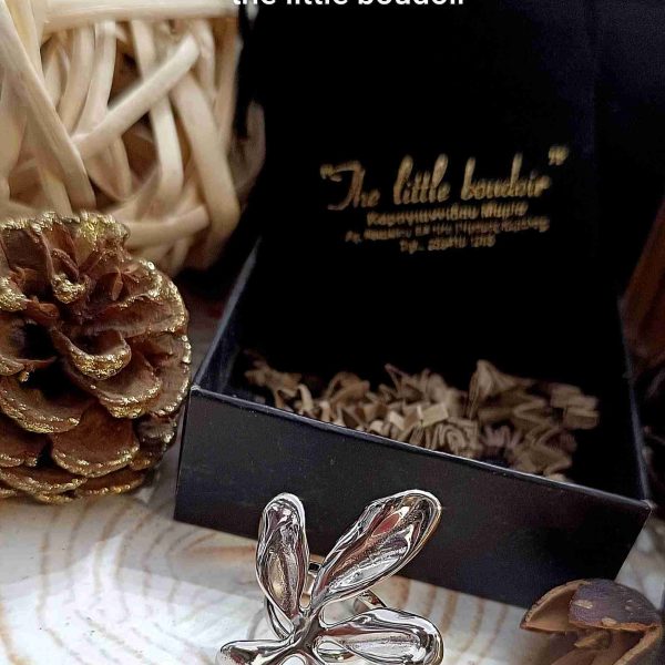 Silver huge flower ring