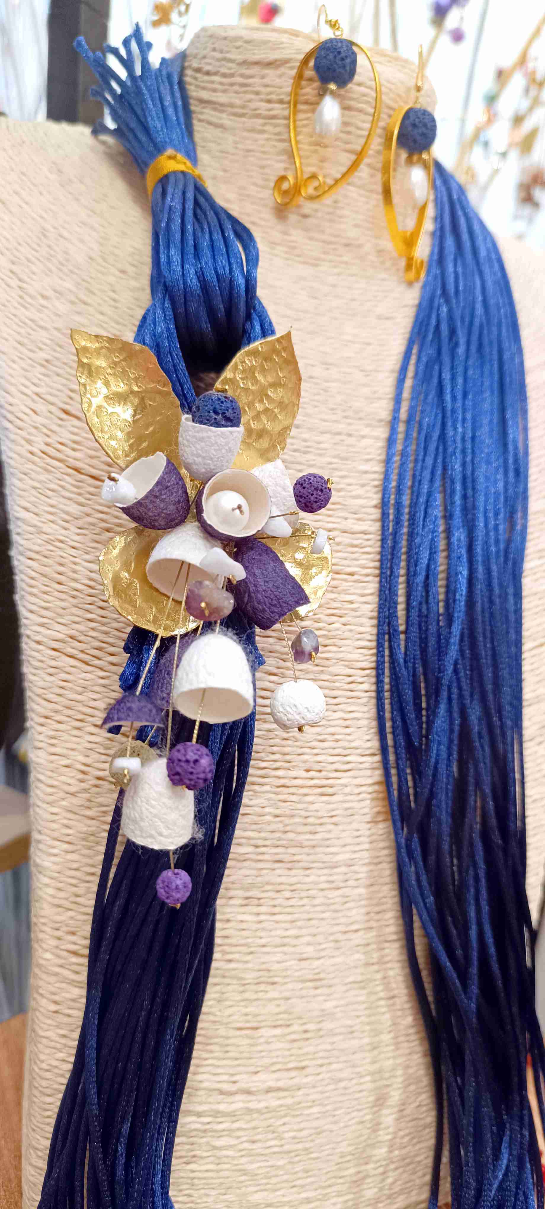 Vintage necklace with colourful silk cocoons - Image 2